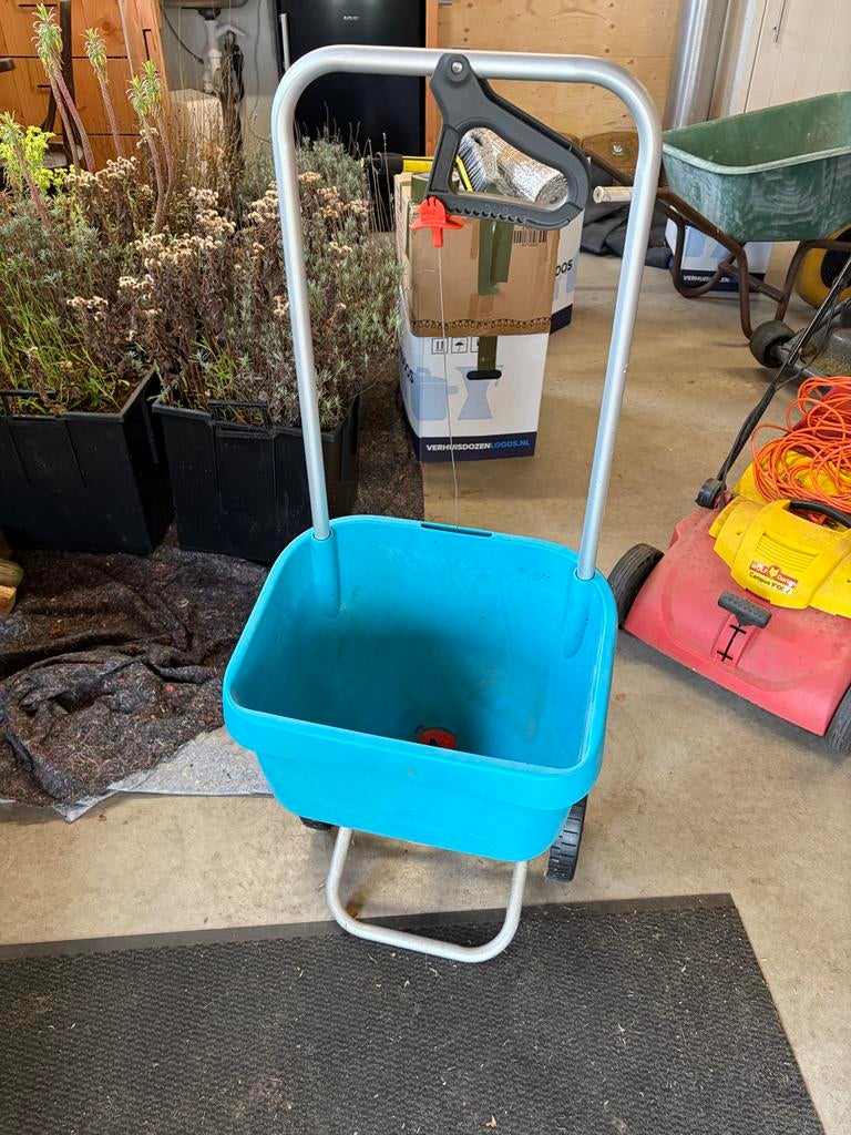Gardena meststrooiwagen - Gebruikt, Tuin en Terras, Ophalen, Gebruikt