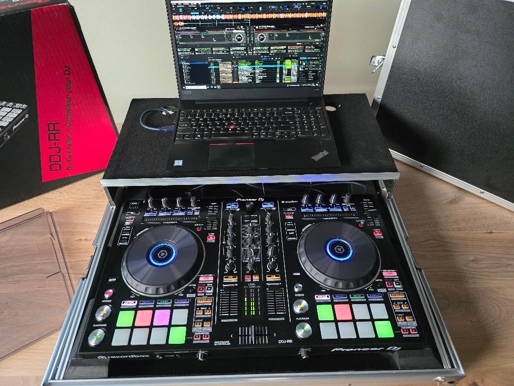 Pioneer DDJ-RR controller met flightcase en stofkap, Muziek en Instrumenten, Dj-sets en Draaitafels, Ophalen, Zo goed als nieuw