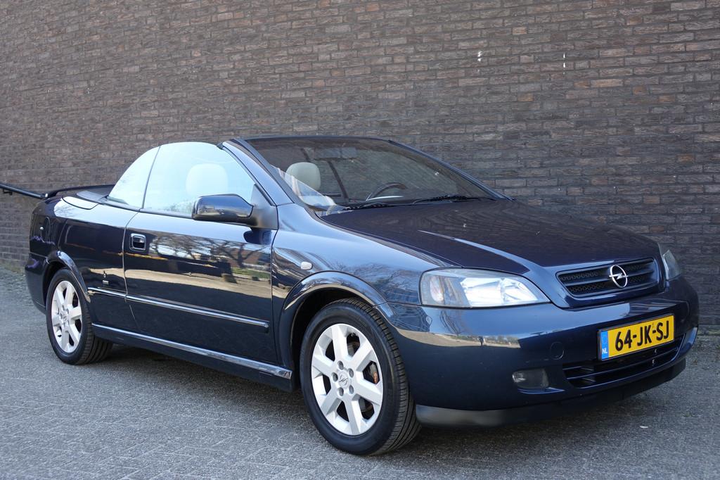 Opel Astra Cabriolet 1.8-16V Bertone cabriolet, leder, trekh, 4 cilinders, 1796 cc, Bedrijf, 126 pk