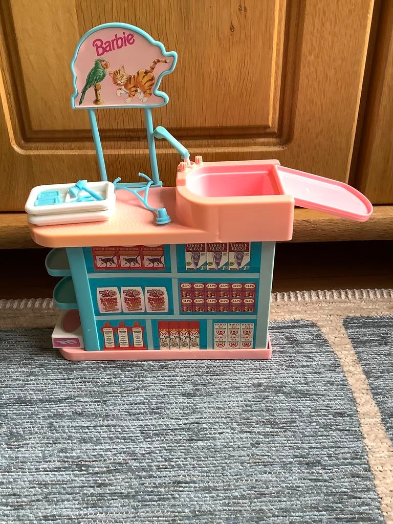 Barbie dieren winkel plus trimtafel,vintage, Ophalen of Verzenden, Gebruikt, Accessoires