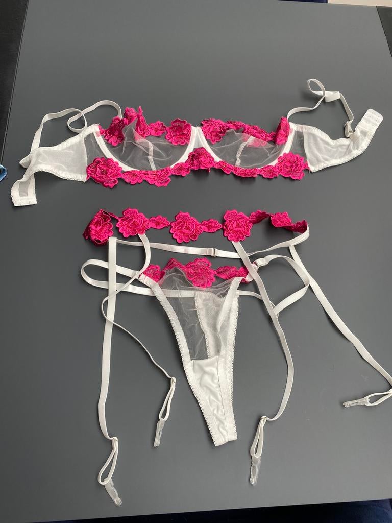 Lingerie set, Kleding | Dames, Ondergoed en Lingerie, Verzenden, Roze, Setje