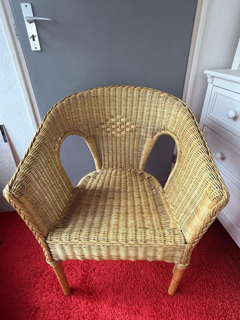 Vintage rotan rieten stoel met armleuningen kuipje terras, Bruin, Nieuw, Riet of Rotan, Ophalen of Verzenden