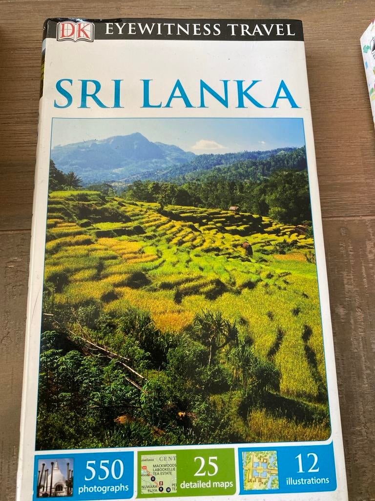 DK Eyewitness Travel Sri Lanka Reisgids, Boeken, Reisgidsen, Overige merken, Ophalen of Verzenden, Zo goed als nieuw, Reisgids of -boek