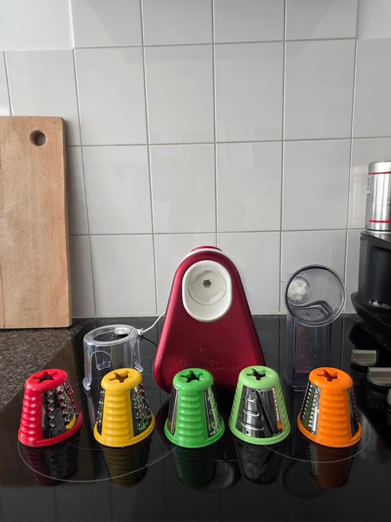 Moulinex Fresh Express - Elektrische rasp/snijder, Minder dan 1 liter, Ophalen of Verzenden, Gebruikt, 1 snelheid