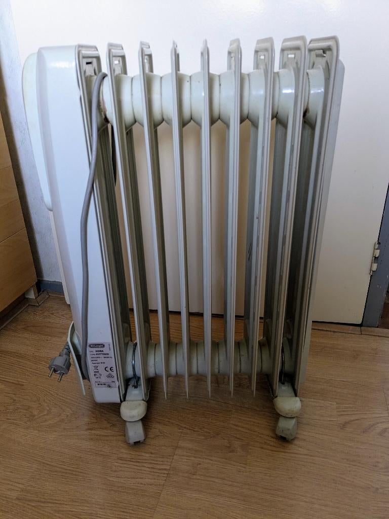 Mobiele radiator oliegevuld, Huis en Inrichting, Kachels, Ophalen, Gebruikt, Overige soorten, Elektrisch