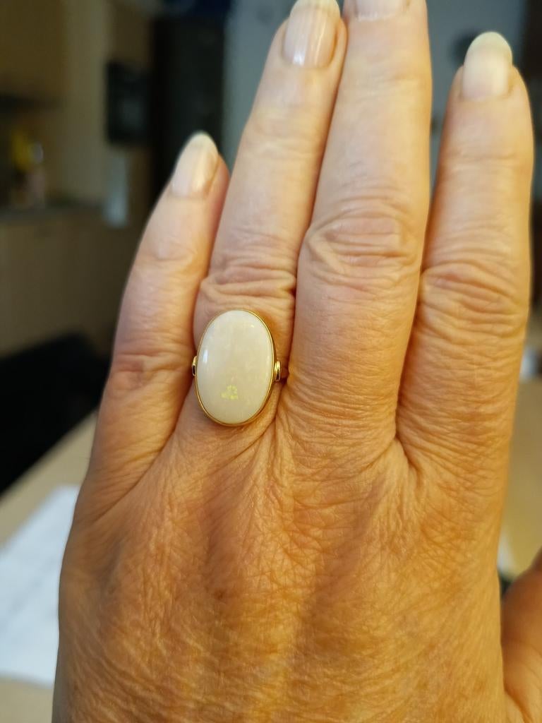 Gouden ring met een opaal., Verzenden, Goud, Ring, Met edelsteen