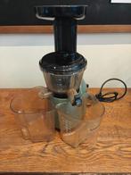 Versapers Slowjuicer, Ophalen