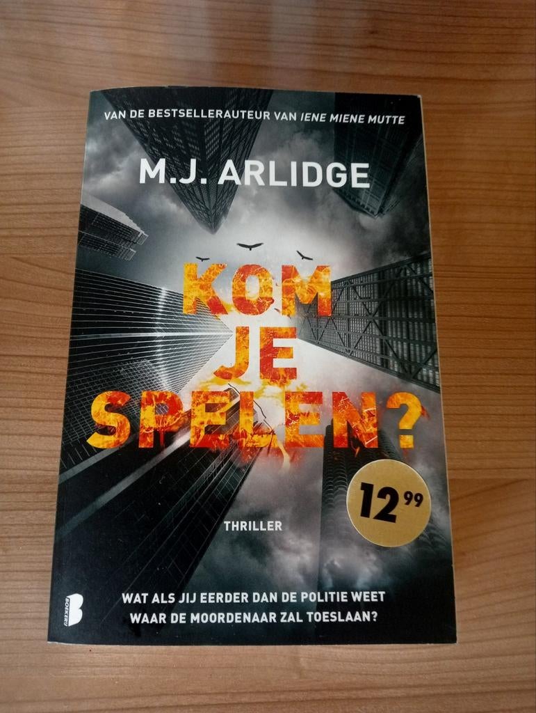 Mj Arlidge te koop, Boeken, Ophalen of Verzenden, Zo goed als nieuw