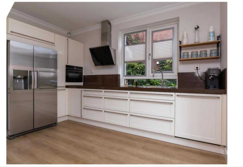 Keuken met granieten aanrechtblad en AEG apparatuur, Huis en Inrichting, Keuken | Complete keukens, Ophalen, Gebruikt, Graniet of Steen