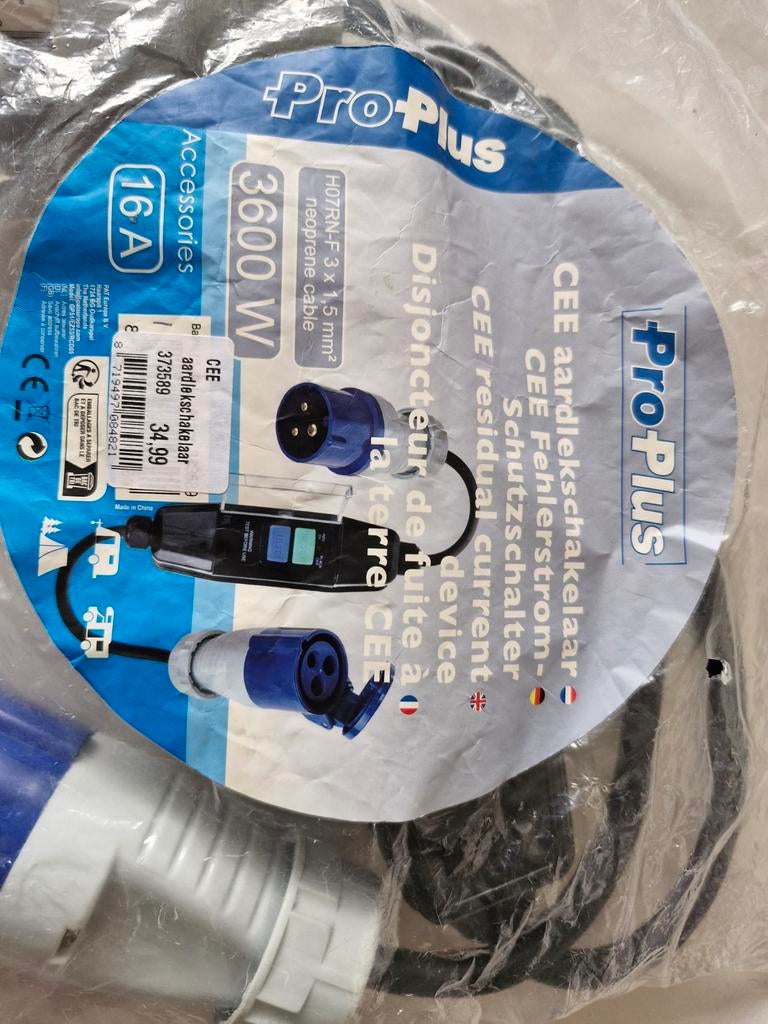 PRO PLUS Aardlekschakelaar voor camper/caravan, Caravans en Kamperen, Kampeeraccessoires, Ophalen of Verzenden, Nieuw
