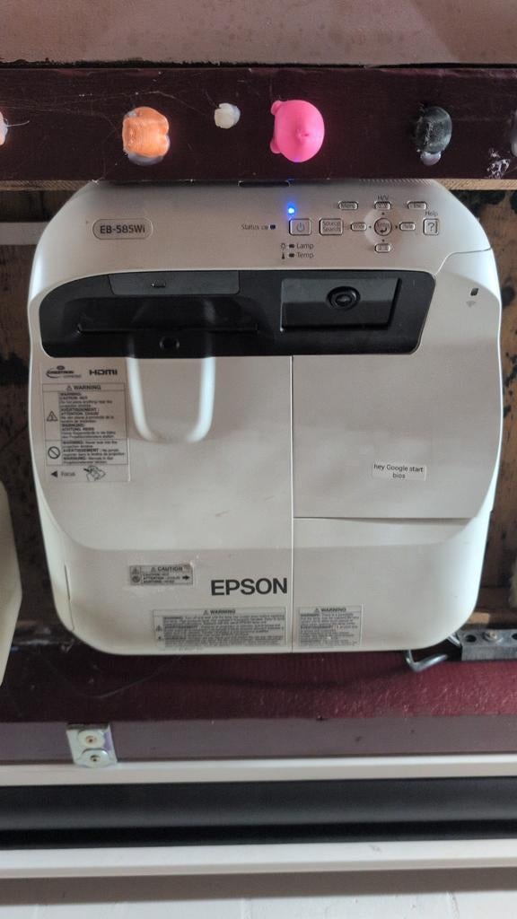Epson EB-585Wi beamer, Audio, Tv en Foto, Beamers, Gebruikt, Epson, Ophalen of Verzenden, DLP