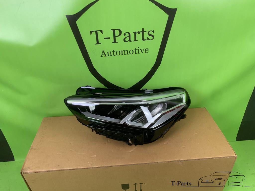 bmw X1 u11 koplamp links 5A9A221 NIEUW