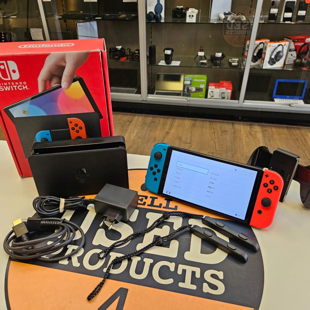 Nintendo Switch Oled - Absolute Nieuwstaat, Nintendo, Zo goed als nieuw, Support@nintendo.com, 11-1 Hokotate-cho, Kamitoba, Minami-ku
Kyoto 601-8501
Japan