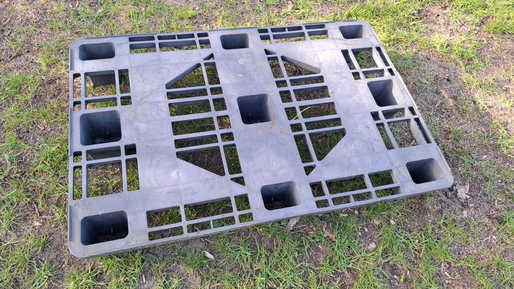 Pallet kunststof, 100 cm of meer, 60 cm of meer, Overige typen, Minder dan 35 cm