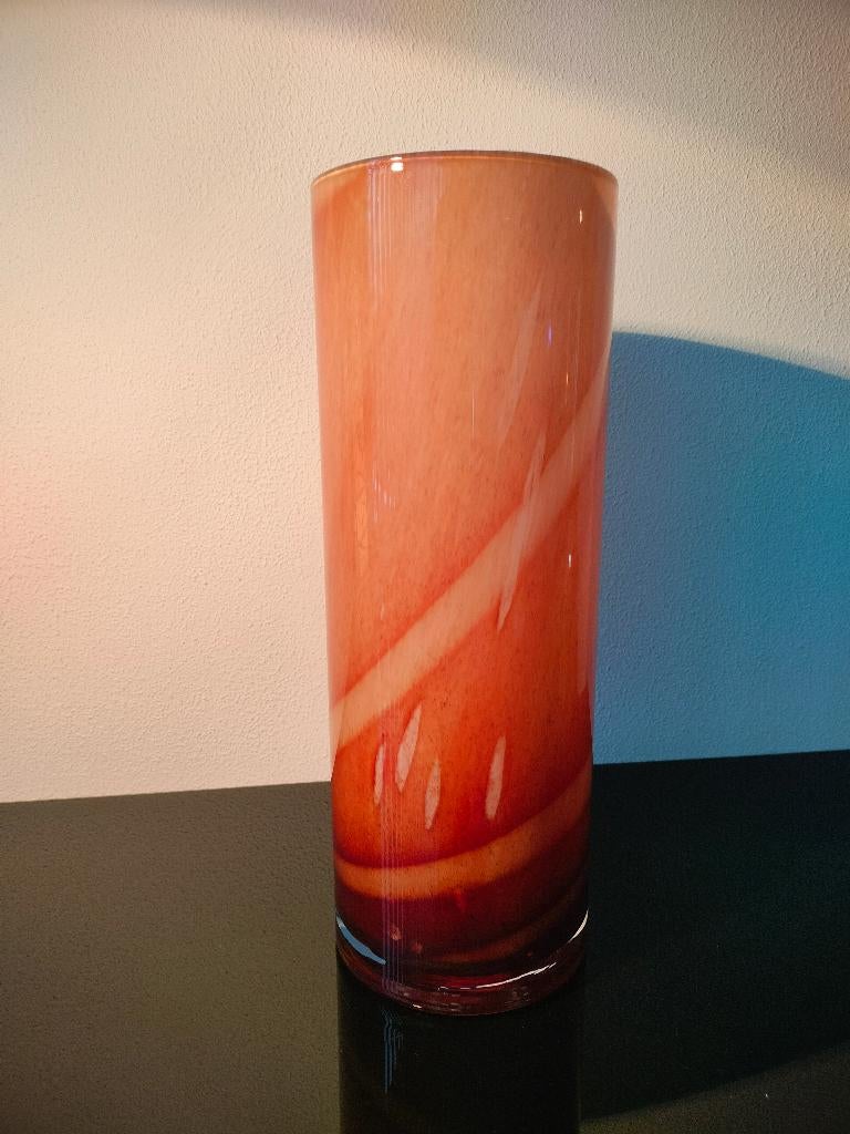 Kosta Boda Vaas Amber Umbra Anna Ehrner Gesigneerd, Antiek en Kunst, Antiek | Glas en Kristal, Ophalen of Verzenden