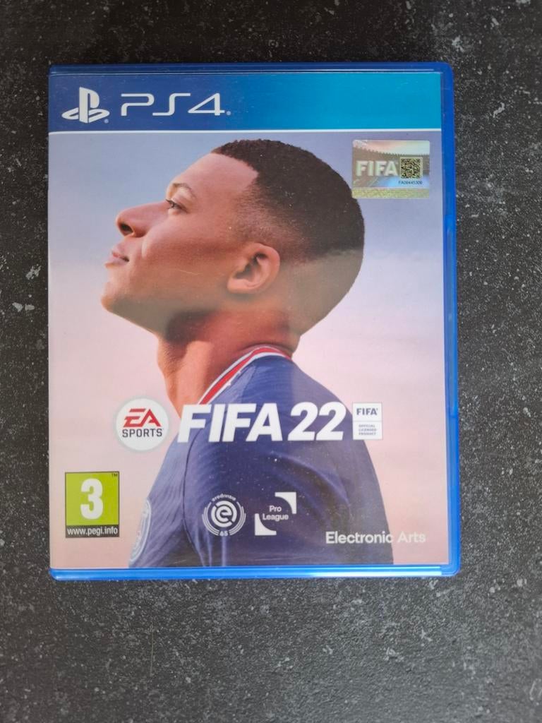 FIFA 22 - PlayStation 4 (PS4), Spelcomputers en Games, Games | Sony PlayStation 4, Gebruikt, Sport, 3 spelers of meer, Vanaf 3 jaar