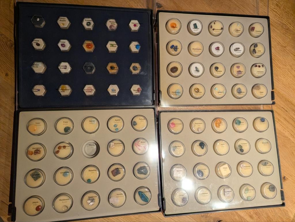 Vier Verzameldozen met edelstenen en mineralen, Ophalen of Verzenden