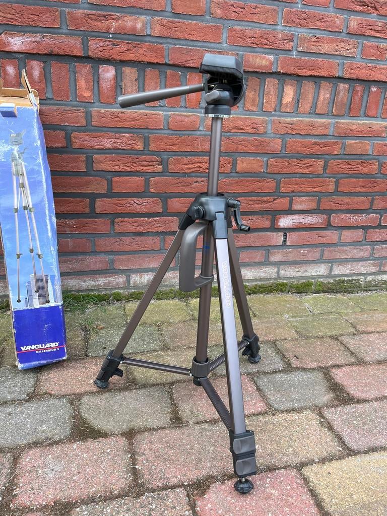 Vanguard Millennium 2 statief, Ophalen, Nieuw, Driepoot, 175 cm of meer