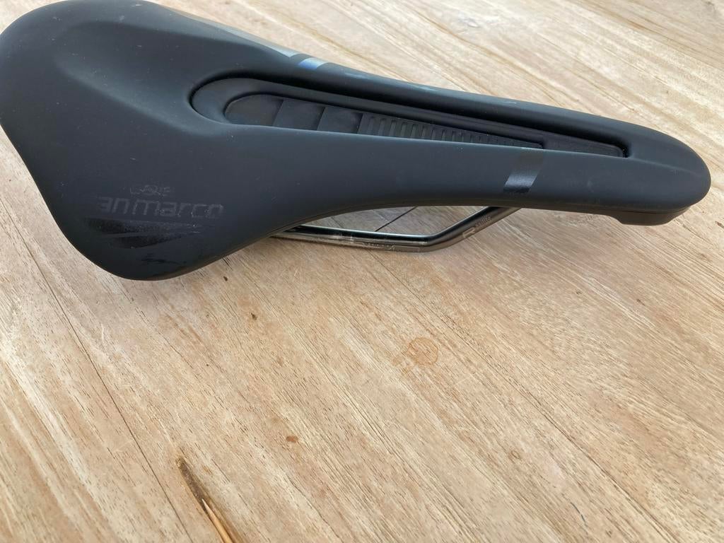 San Marco Shortfit zadel S3, Kunststof, Ophalen of Verzenden, Zo goed als nieuw, Zadel