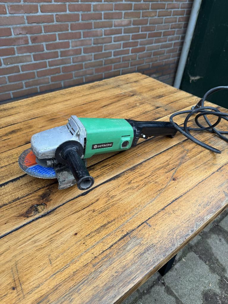 Hitachi haakse slijper 180mm, Ophalen, Gebruikt, 1000 watt of meer, Haakse handslijpmachine