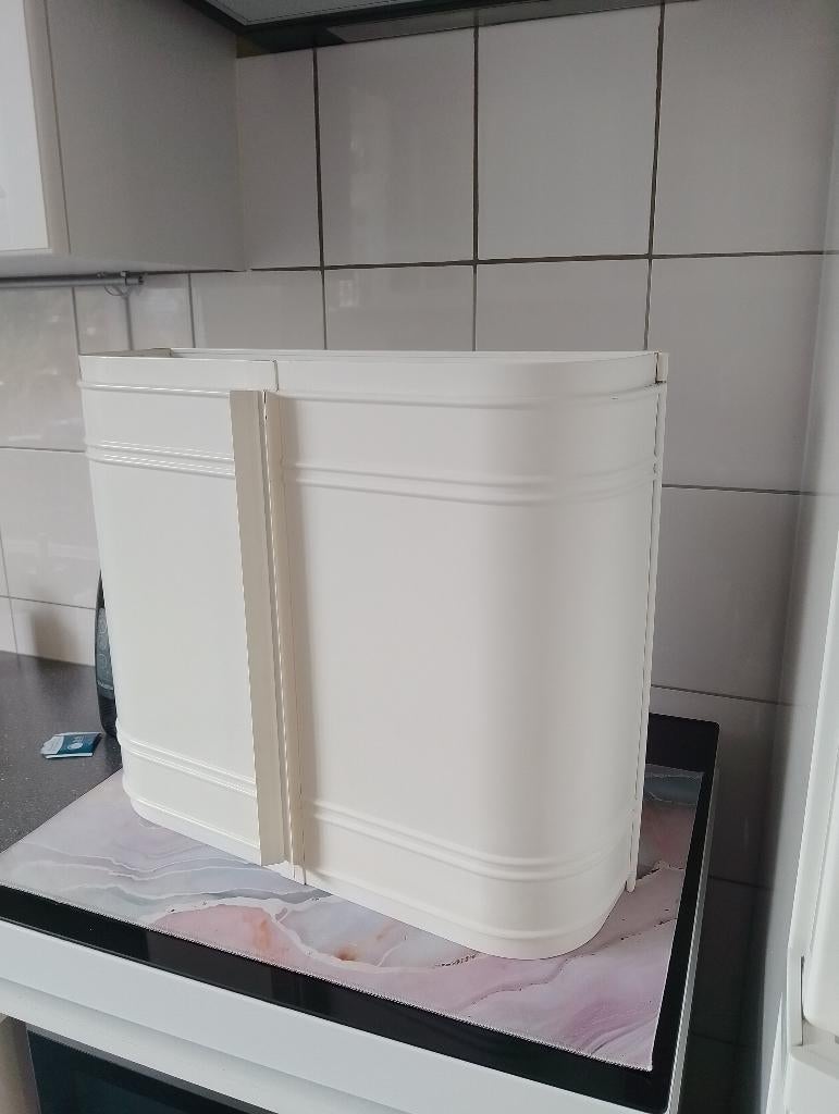 Metalen badkamer kastje Ikea, Ophalen of Verzenden