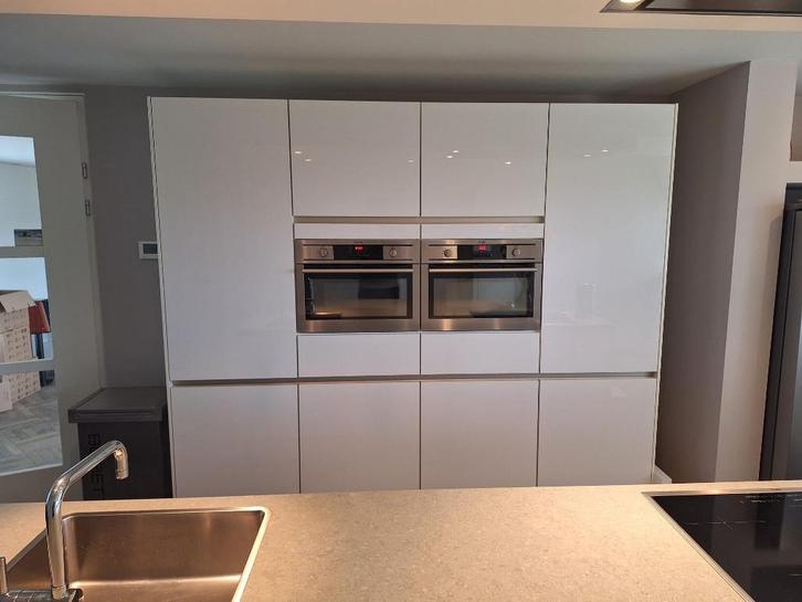 SIEMATIC KEUKEN, Huis en Inrichting, Keuken | Complete keukens, Gebruikt, Overige typen, Wit, Composiet, Greeploos, Met kookeiland