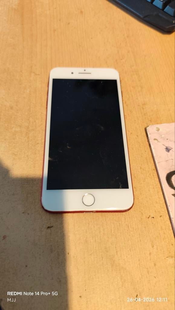 iPhone 7 Plus - Goede batterij, heel scherm, gebruikssporen, Ophalen, Zonder simlock, IPhone 7 Plus, Rood