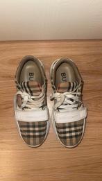 Burberry schoen maat 38, Kleding | Dames, Schoenen, Ophalen, Zo goed als nieuw, Zwart, Sneakers of Gympen