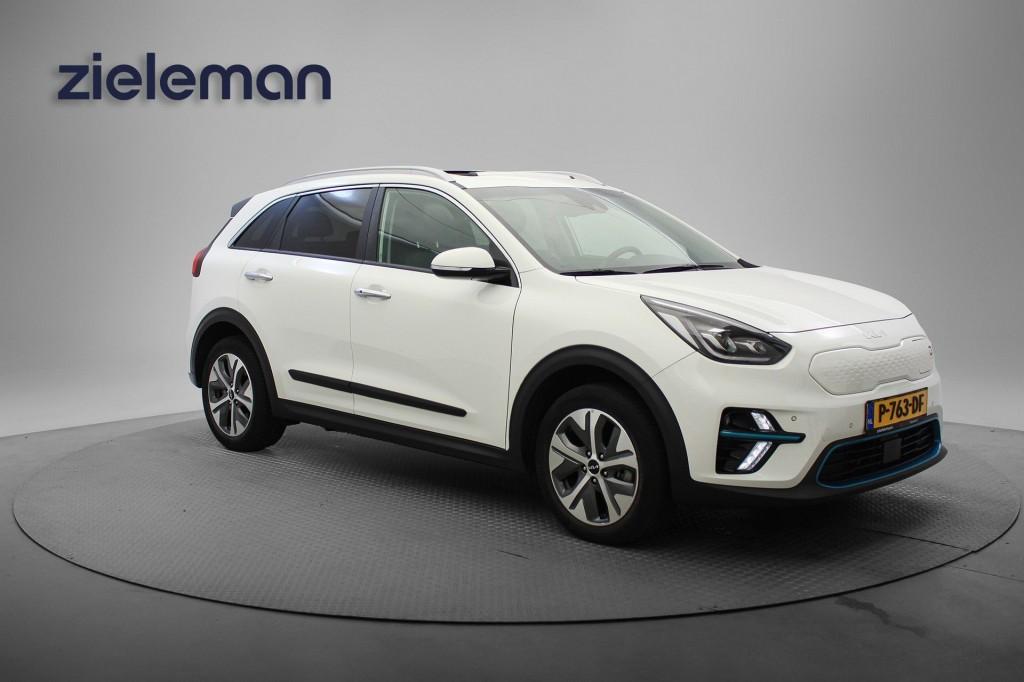 Kia E-NIRO DynamicPlusLine 64 kWh - Carplay, Dakraam, Half L, Auto's, Kia, Bedrijf, Niro, ABS, Adaptive Cruise Control, Airbags