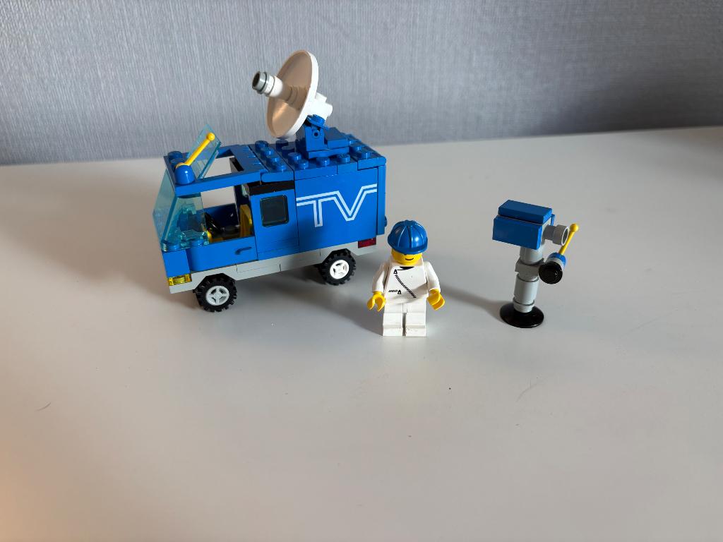 Lego tv auto, Gebruikt, Lego, Ophalen of Verzenden, LEGOLAND