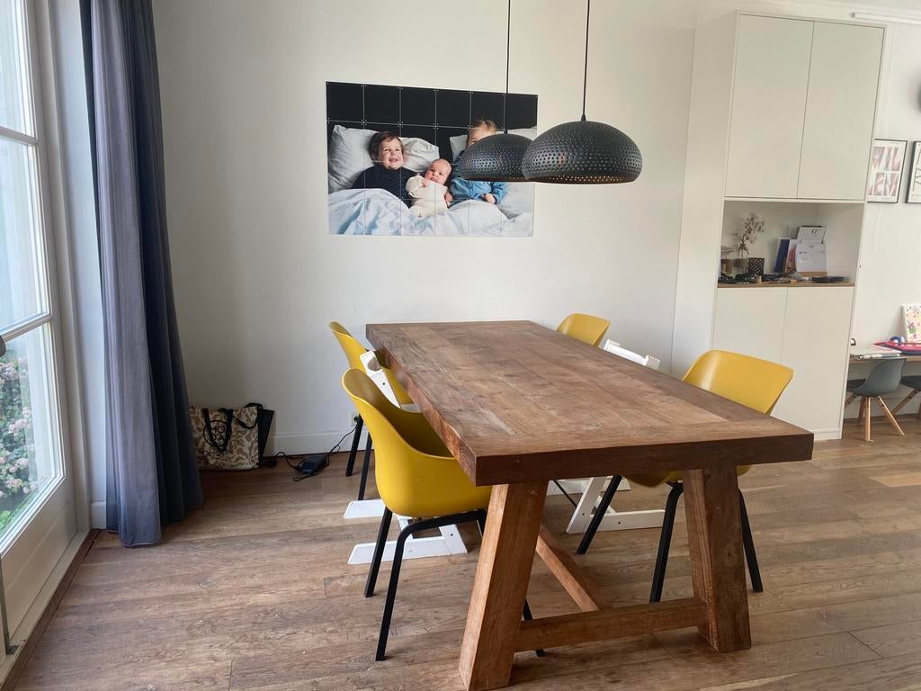 Robuuste eettafel, Ophalen, Gebruikt, 200 cm of meer, 50 tot 100 cm