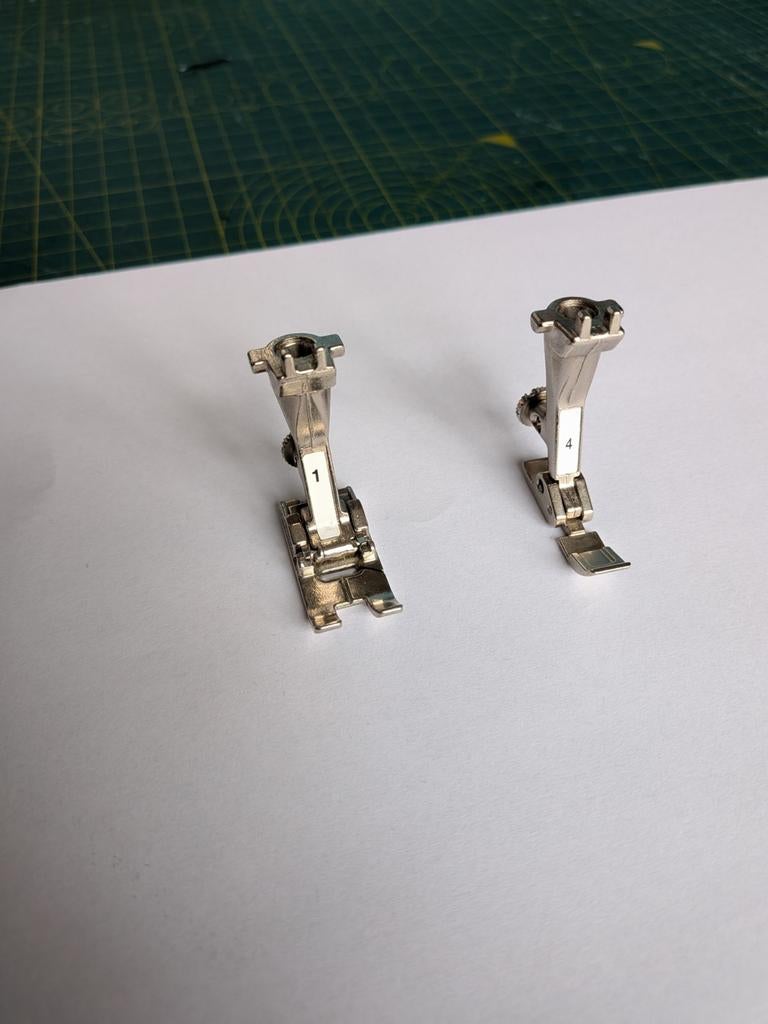 Bernina naaivoetje  #4, Ophalen of Verzenden, Zo goed als nieuw, Naaimachine, Bernina