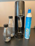 Sodastream met 2 flessen en 2 cilinders, Ophalen, Gebruikt