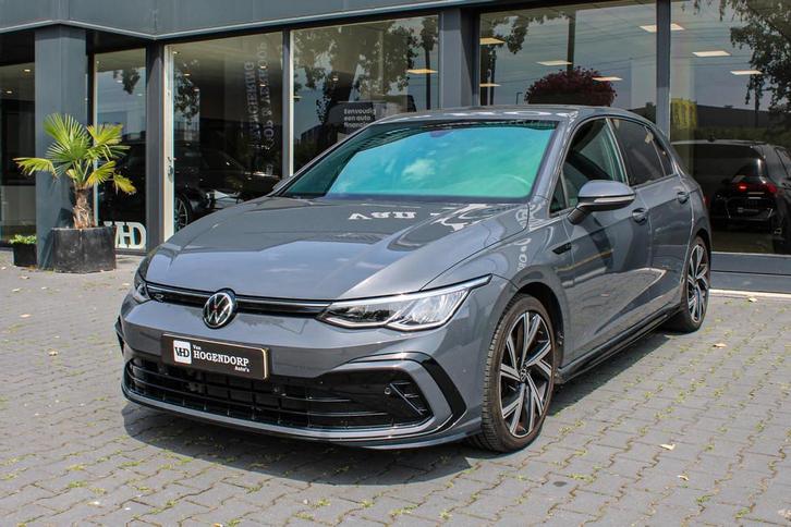 Volkswagen Golf 1.5 eTSI R-Line Business+ NAVI LED CAMERA DS, Auto's, Volkswagen, Bedrijf, Te koop, Golf, ABS, Achteruitrijcamera