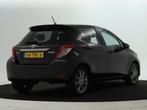 Toyota Yaris 1.3 VVT-i Dynamic Automaat (bj 2012), Stof, Gebruikt, Zwart, 4 cilinders