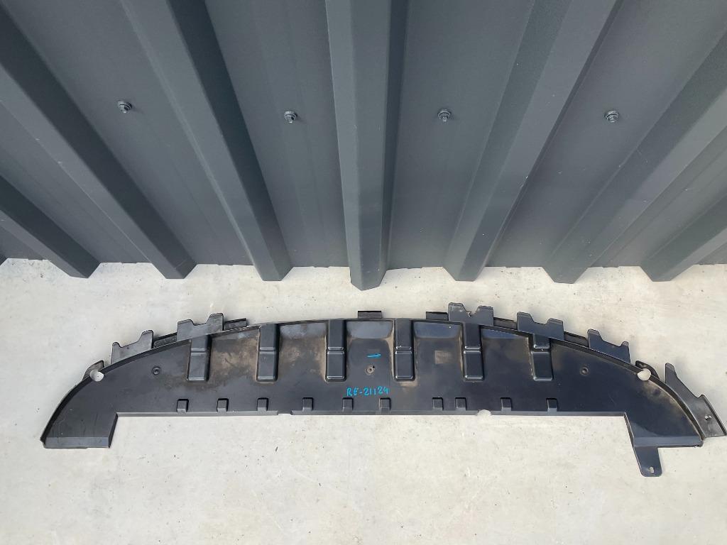 Onderplaat Renault Modus 8200259264 Voorbumper lip RE-21124, Ophalen of Verzenden, -, -, -