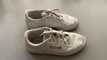Sneakers wit Reebok maat 39 US 8,5  UK 6 beschikbaar voor biedingen