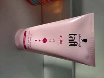 Schwarzkopf Taft Styling Curl Balm 150 ML beschikbaar voor biedingen