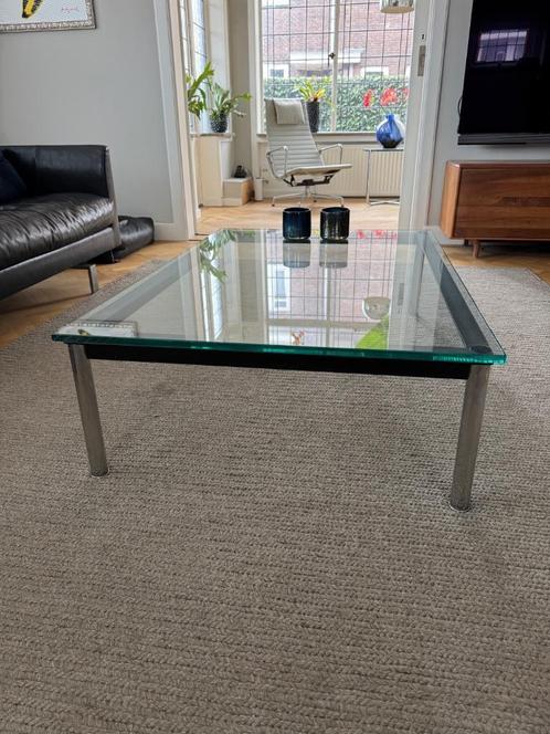 Salontafel Cassina - LC10, Huis en Inrichting, Tafels | Salontafels, Gebruikt, Minder dan 50 cm, 50 tot 100 cm, 100 tot 150 cm