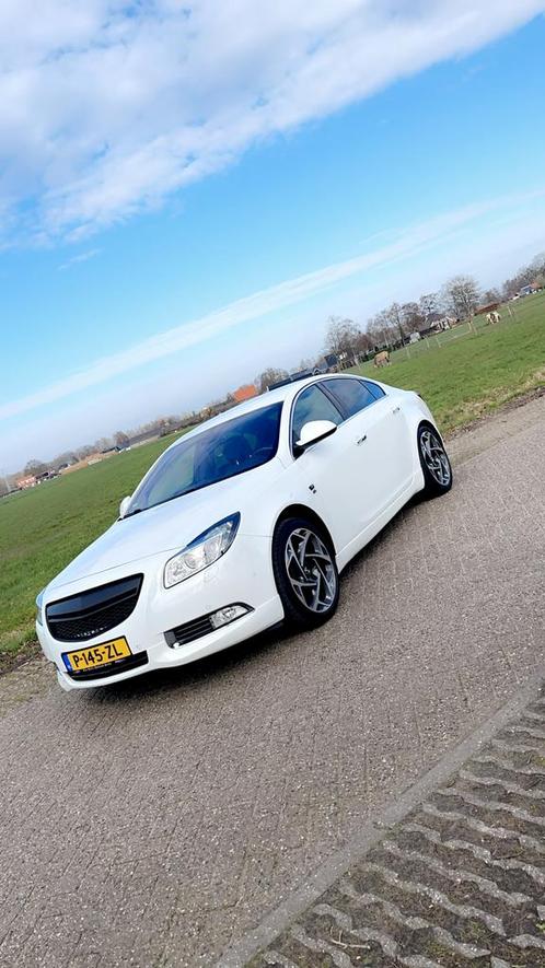 Opel Insignia 2.8 Turbo 4X4 OPC line, Auto's, Opel, Particulier, Insignia, 4x4, Airbags, Airconditioning, Bluetooth, Bochtverlichting