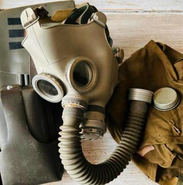 Kaveltje Militaire Buitenland -1 beschikbaar voor biedingen