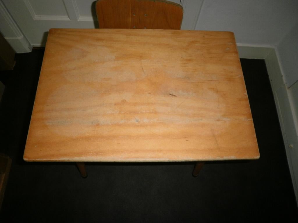 kleutertafel met stoeltje, Kinderen en Baby's, Kinderkamer | Tafels en Stoelen, Ophalen, Gebruikt, Tafel(s) en Stoel(en)