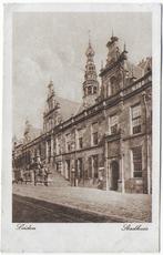 Leiden Stadhuis   Ongelopen  Ansichtkaart ( B7397 ), Ophalen of Verzenden, 1940 tot 1960, Ongelopen, Zuid-Holland
