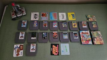 15 Nintendo NES games + Joystick + Gamecase beschikbaar voor biedingen
