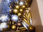 grote doos met Kerstboom versiering pegels + ballen en piek, Ophalen of Verzenden, Zo goed als nieuw