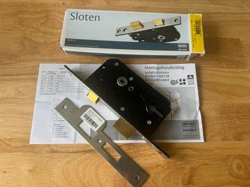 Nemef 4139/17 veiligheidsslot (2x) beschikbaar voor biedingen