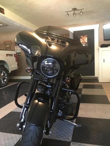 Harley Davidson LED Daymaker Lamp Koplamp 7 inch beschikbaar voor biedingen