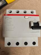ABB FH204 A 63A 3 fase Aardlekschakelaar, Ophalen of Verzenden, Gebruikt, Schakelaar