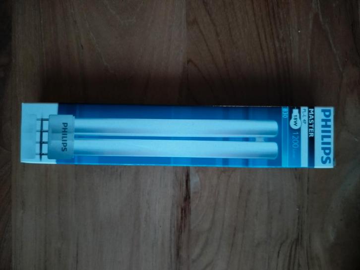 Philips Master PL-L 4P 18W Spaarlamp, Huis en Inrichting, Lampen | Losse lampen, Nieuw, Spaarlamp, Minder dan 30 watt, Bipin of Steekvoet