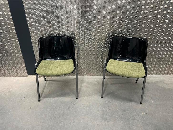 Modus SM203 Osvaldo Borsani, Huis en Inrichting, Stoelen, Zo goed als nieuw, Zwart, Ophalen of Verzenden